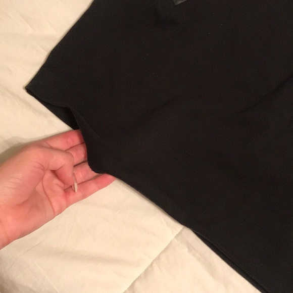 Black skirt - Picture 3 of 4